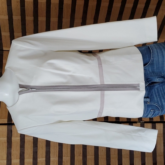 Calvin Klein Creme lined zip up jacket - Picture 1 of 8